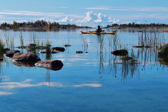 1-Day Small-Group Stockholm Archipelago Kayak Tour - From Tideliusgatan to Dalarö: a calm start at 9:00