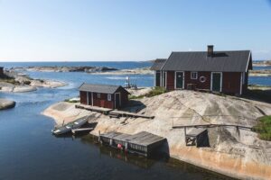 4-Day Stockholm Archipelago Self-Guided Kayak and Wild Camp - Getting to the water: Downtown Camper to Stavsnäs
