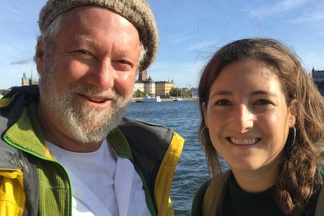 Best Stockholm Bike Tour. English, French or Spanish! - Riding the Stockholm overview route: City Hall, Gamla Stan, and Riddarholmen views