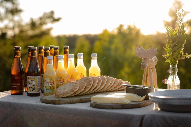 Evening Wildlife Safari Stockholm - Food and warmth: Swedish fika, campfire dinner, and the drinks reality