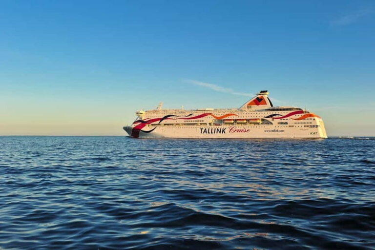 From Stockholm: 3-Day Return Cruise to Tallinn & Breakfast - Your Ship Life: Sea Views, Breakfast, and a Lot to Do Onboard