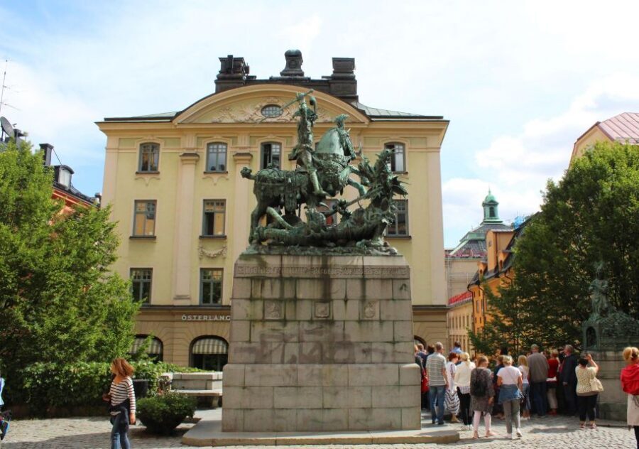 Gamla Stan: Essential Tour of Stockholm - Price and value: what $21 gets you for 2.5 hours