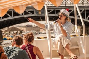 Open Electric Boat Ride in Stockholm with Live-Guide - Finding the boat by the Gustav III statue and getting comfy fast