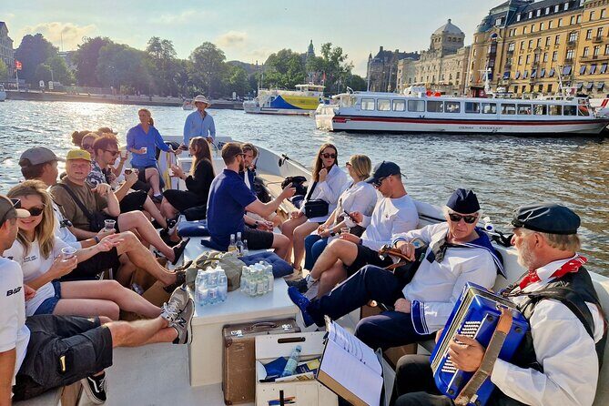 Open Electric Boat Ride in Stockholm with Live-Guide - Kastellholmen and Gamla Stan: finishing with the Old Town panorama