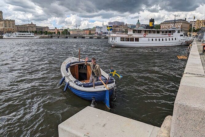Private Boat Tour in Stockholm - Skipper Isak and the joy of getting a tour that listens