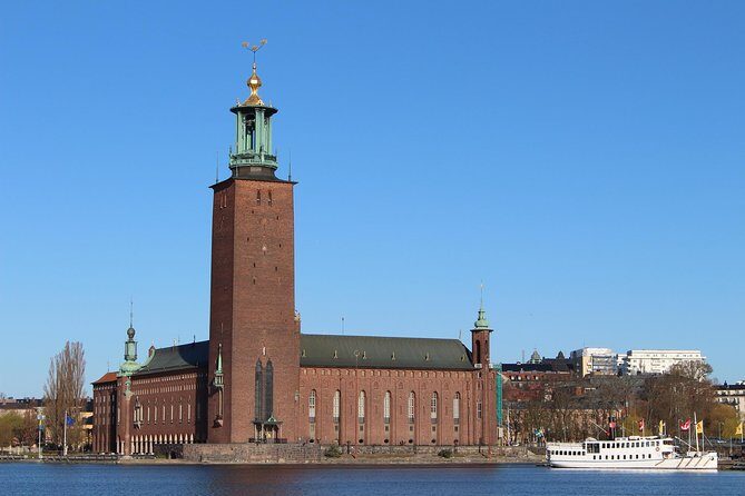Private full day VIP city tour by limousine car in Stockholm - Djurgården, Södermalm, and Norrmalm: old and new city energy in one route