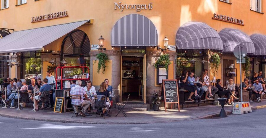 Södermalm: 2-Hour Sightseeing Tour - Food and cafe energy: how the tour uses breaks without turning into a meal