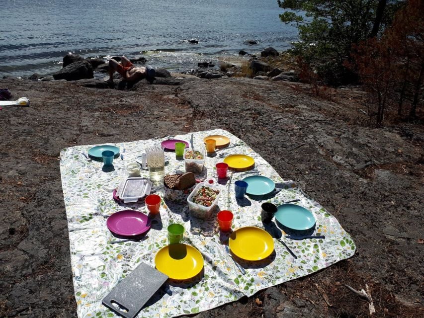Stockholm: 1, 2, or 3-Day Kayaking Tour in the Archipelago - The 1-Day Tour: Swim, Wilderness Lunch, and Fika Back in the City