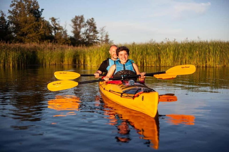 Stockholm: Archipelago Islands Kayak Tour and Outdoor Picnic - The fika stop on a remote island (and when a swim makes sense)