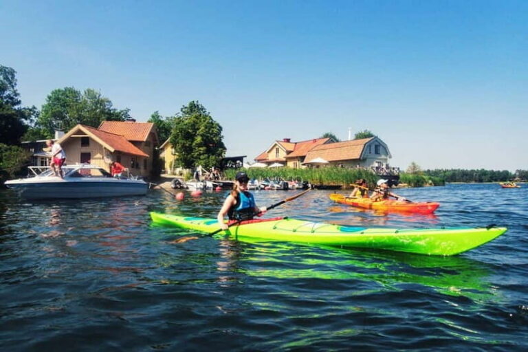 Stockholm: Archipelago Islands Kayak Tour and Outdoor Picnic - Vaxholm’s harbor and fortress: what you’re really looking at
