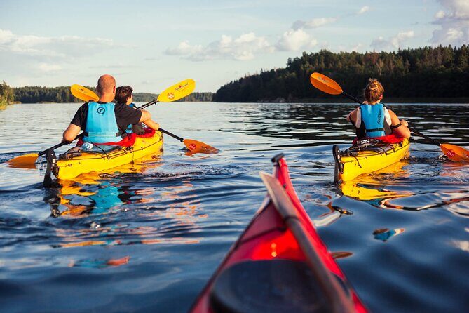 Stockholm Archipelago Sunset Kayaking and Fika tour - The fika break: coffee or tea plus snacks at the exact right moment