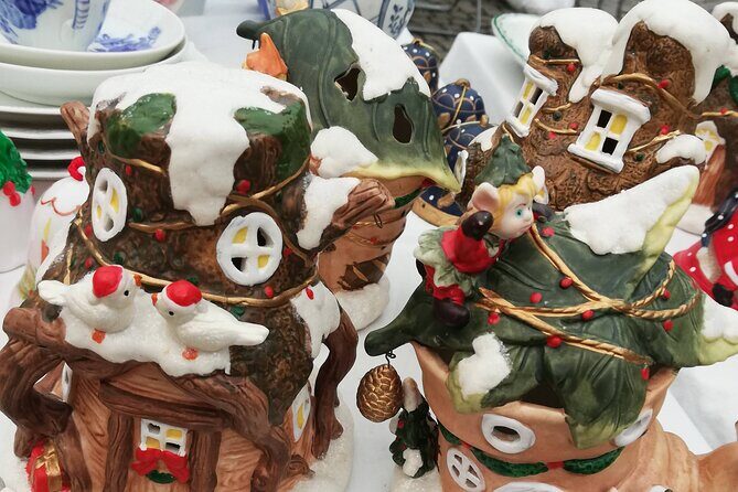 Stockholm Christmas Tour and Food Tasting Experience - Entering Stockholm’s Christmas loop at Stortorget