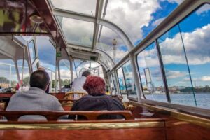 Stockholm: City Sightseeing Hop-On Hop-Off Bus Tour - Price and value: how $37 fits 24 vs 72 hours