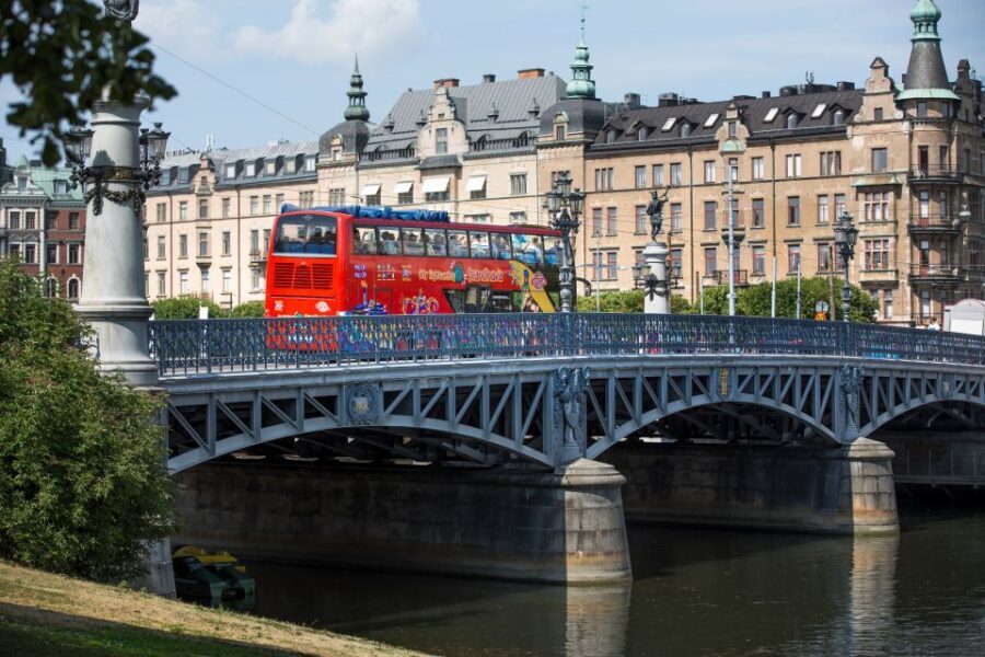 Stockholm: City Sightseeing Hop-On Hop-Off Bus Tour - Tips that make the hop-on-hop-off smoother