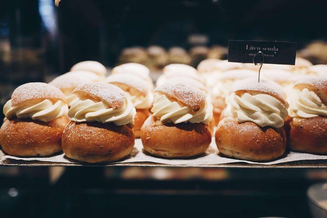 Stockholm Fika Tour - The 2-hour walking format: four to five stops, paced like a snack crawl