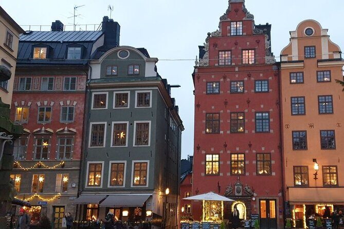 Stockholm Ghost Hunt: Self-Guided Tour and Puzzle Adventure - Stop-by-stop: Riddarholmen, Bonde Palace, and the Royal Palace
