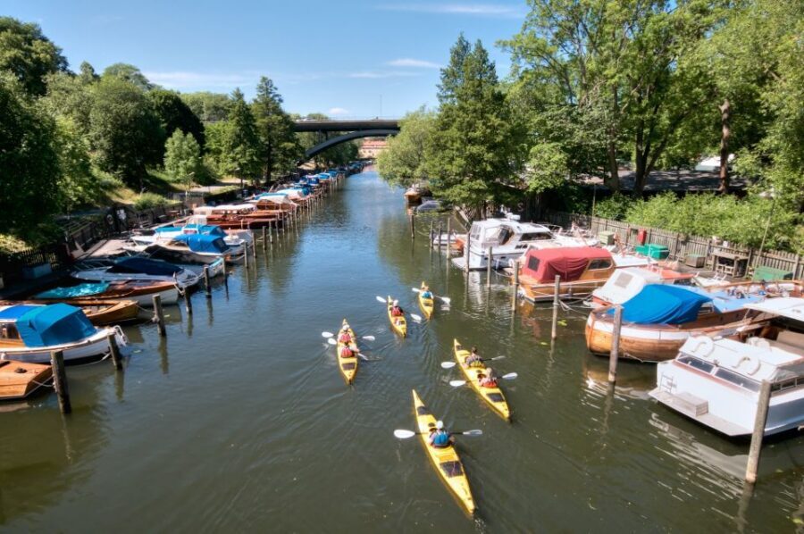 Stockholm: Guided Kayak City Tour & Optional Midsummer Meal - Why Stockholm from the water beats street sightseeing