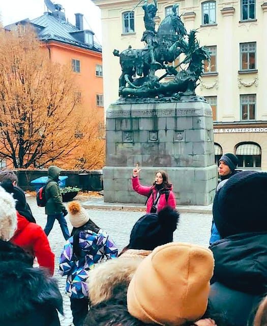 Stockholm: Modern City Walking Tour with Local Guide - King’s Garden and the Swedish royal-cultural zone