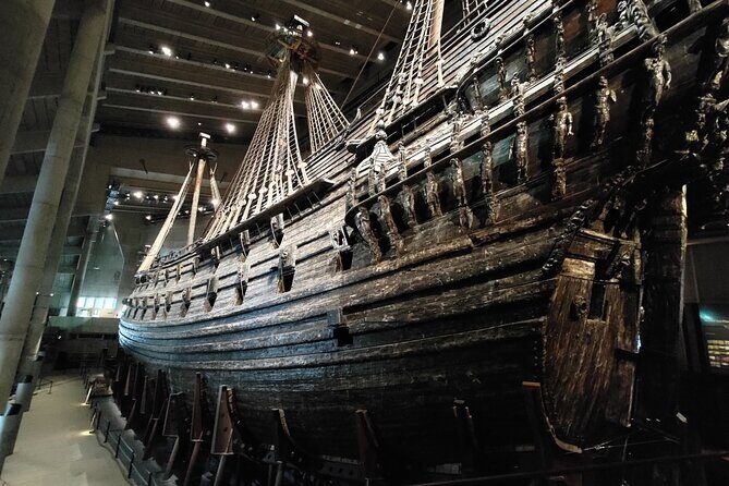 Stockholm Must See - Old Town, boat + Vasa Museum 3h small group - Storkyrkan (and archaeology): life in ancient Stockholm, explained