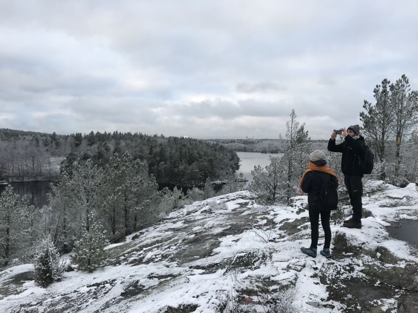 Stockholm: Nature Hike with Campfire Lunch - Small group energy: why max 8 is a big deal here