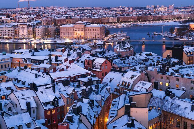 Stockholm Old Town Gamla Stan, Historic Walking Tour, Small group - Tyska kyrkan, Västertånggatan, and Märten Trotzigs grand