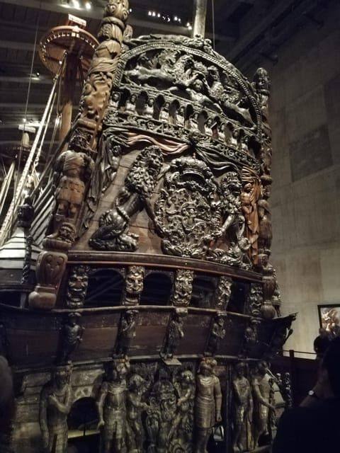 Stockholm: Old Town Walking Tour and the Vasa Museum - Start at Gamla Stan Metro: Finding Munkbrogatan 8 Fast