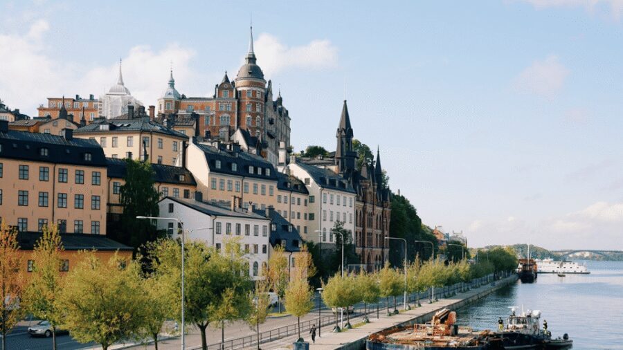 Stockholm: Old Town Walking Tour, stories and secrets - Key highlights worth your attention