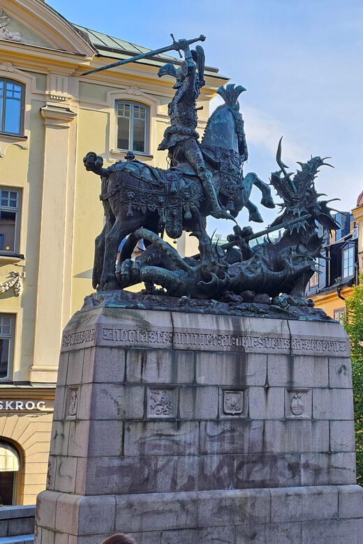 Stockholm: Old Town Walking Tour, stories and secrets - Why This Old Town Walk Is Built for First-Time Stockholmers
