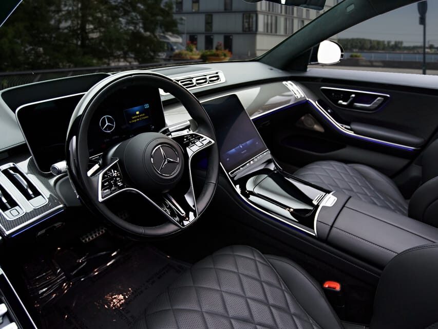 Stockholm- Private transfer to/from Arlanda Airport and city - Arrival in Stockholm City: reducing first-day stress