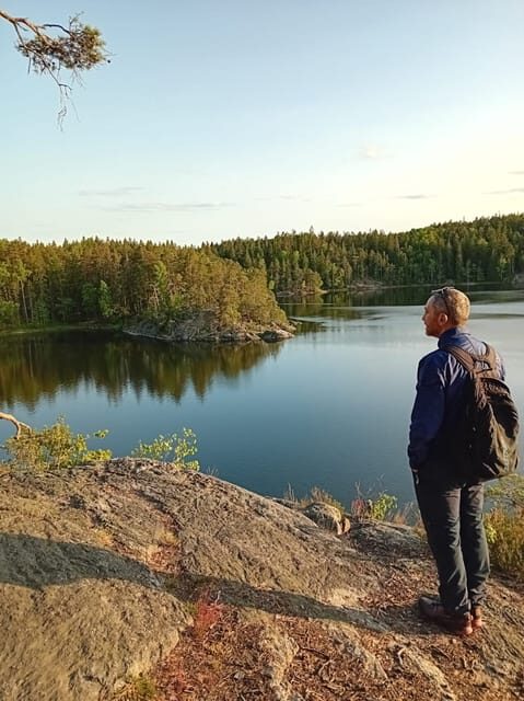 Stockholm: Sunset Hike in Tyresta National Park with Meal - Halfway Break at the Lakeside: Swedish Midsummer Food (or Winter Hot Soup)