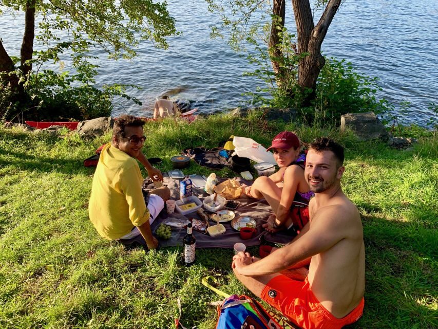 Stockholm: Sunset Kayak Tour in the City + Swedish Fika - Swedish fika on the water: organic pastries, coffee, and real rest time