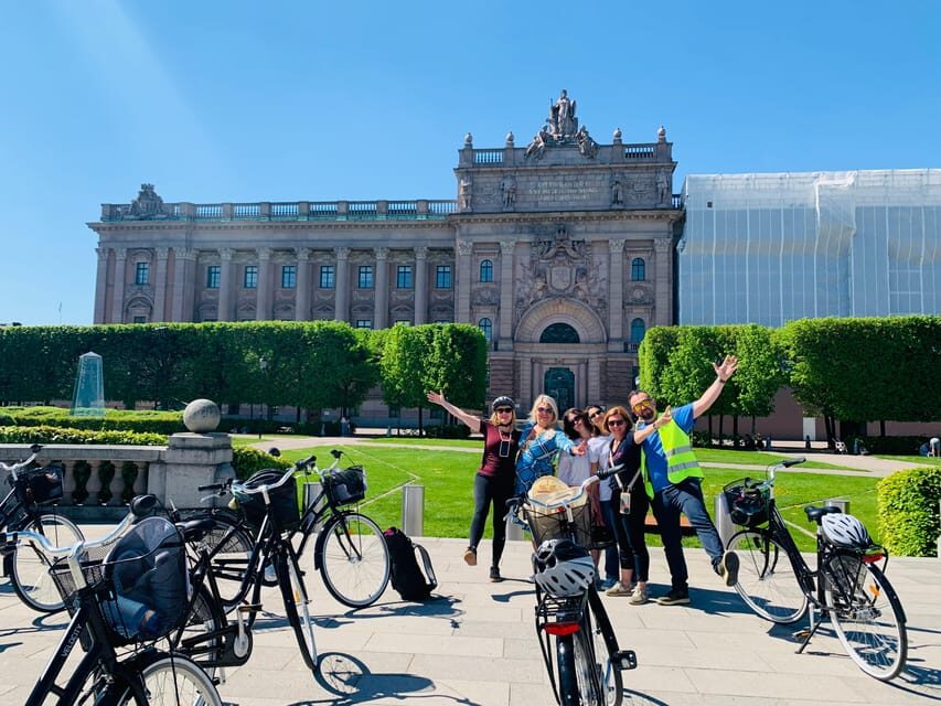 Stockholm's Best Bike Tour! (English / Deutsch) - Mid-Tour Break at Rosendals Trädgård (and Why It Matters)