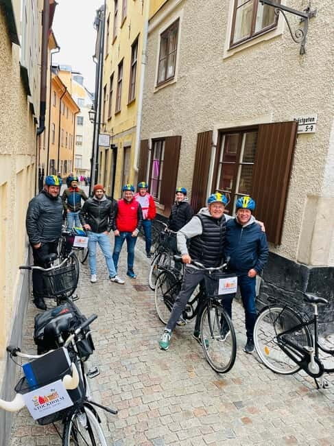 Stockholm's Best Bike Tour! (English / Deutsch) - Meeting at Odenplan and Learning the Back-Pedal Brake