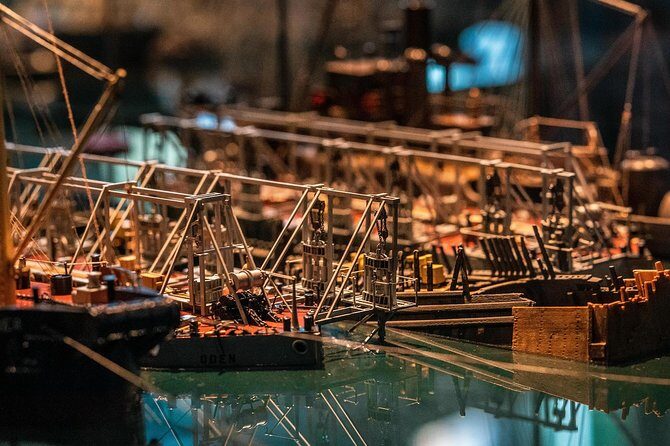 Stockholm's Old Town & Vasa Museum Private Walking Tour - Vasa Museum: why the guide time matters for 98% intact wow-factor