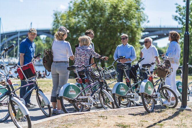 Stockholm’s Urban Treasures Private Bike Tour - Stockholm by bike: why the safety briefing is not a small detail