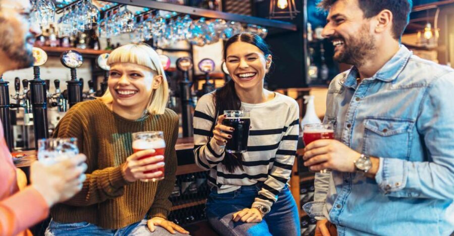 Swedish Beer Tasting Tour in Stockholm Old Town Pubs - Why Gamla stan makes this beer tour feel right