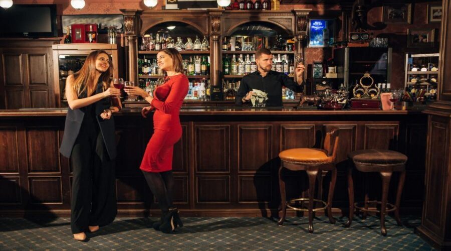 Swedish Beer Tasting Tour in Stockholm Old Town Pubs - How the tastings work: 4, 6, or 8 beers