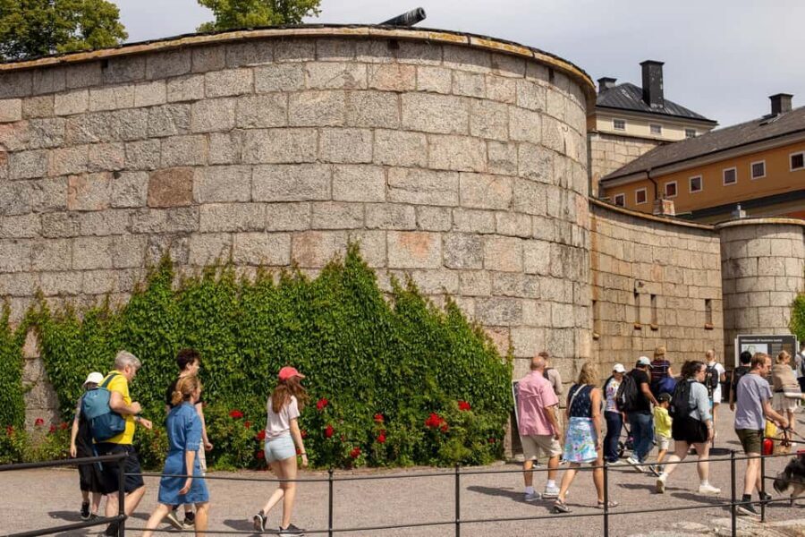 Vaxholm & Stockholm Archipelago: Guided Excursion, Day Trip - Getting there: Nationalmuseum meetup and a small-group day