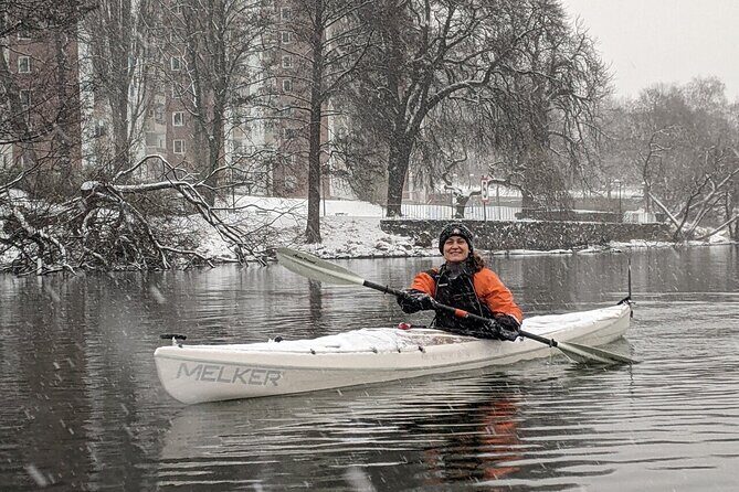 Winter Kayak Tour in Stockholm City (Dry Suit Kayaking) - Key things I’d circle before you book