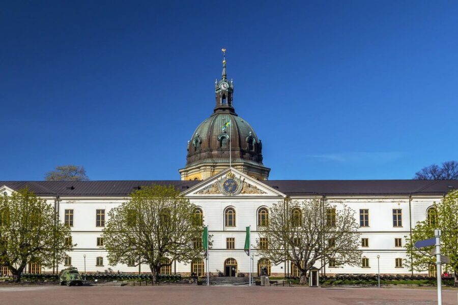 World War II Stockholm Old Town Walking Tour and Army Museum - Who this tour is best for (and who should choose differently)